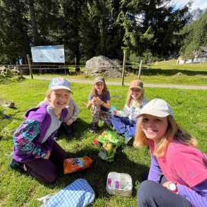 WhatsApp Image 2024-09-25 at 13.17.01 (1)